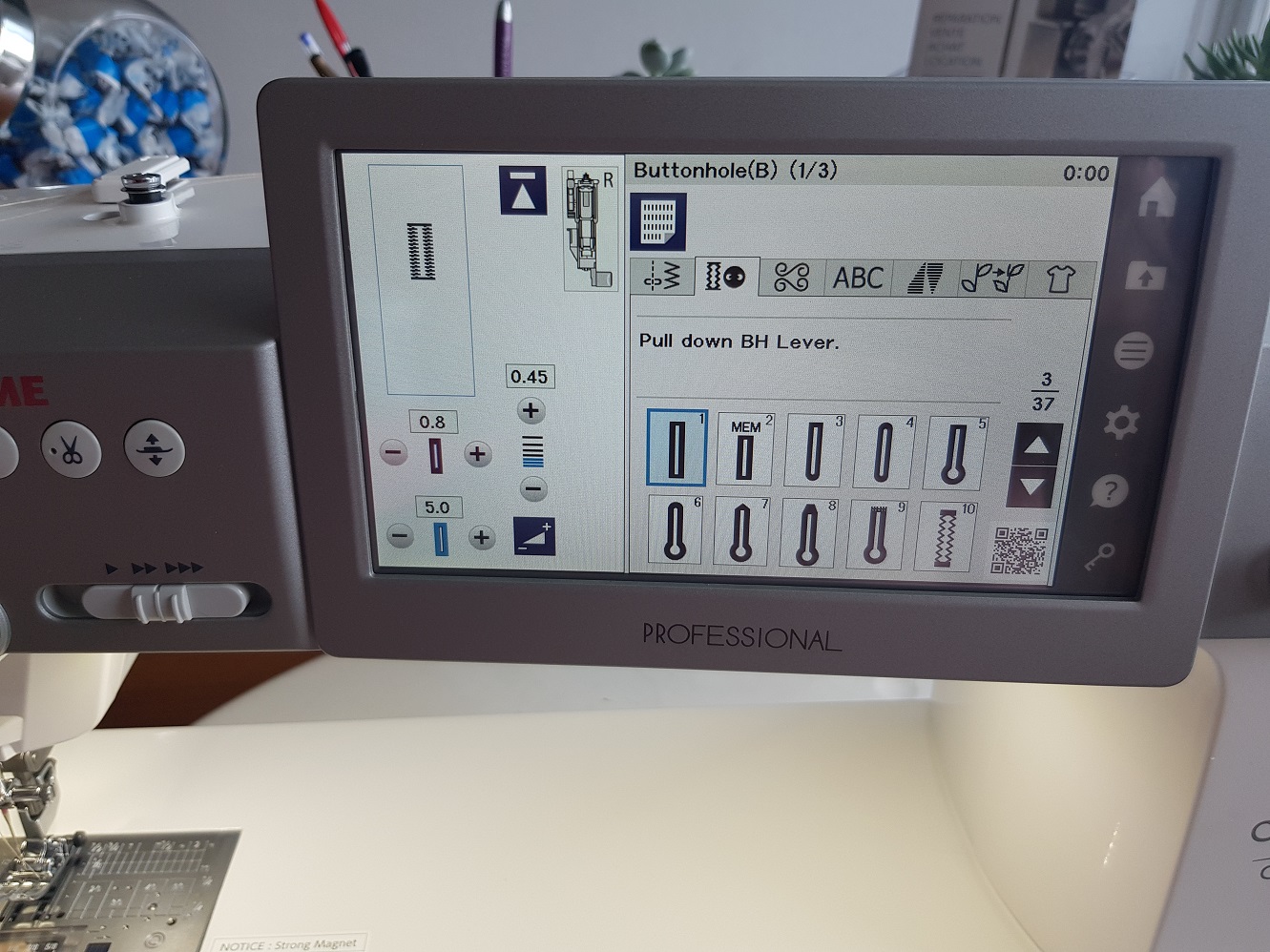 JANOME Continental M7 Professional